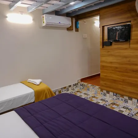 Kudajadri Drizzle Homestay Kaniyambetta Room photo